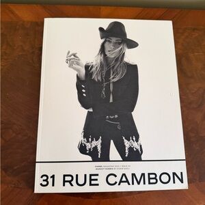 AUTHENTIC CHANEL 22 Collage Booklet - Black and Red Magazine 2022/Issue 23